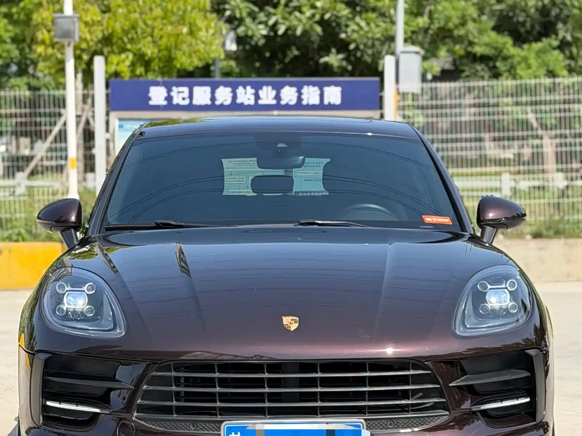 Porsche Macan 2018 Macan 2.0T фото 2