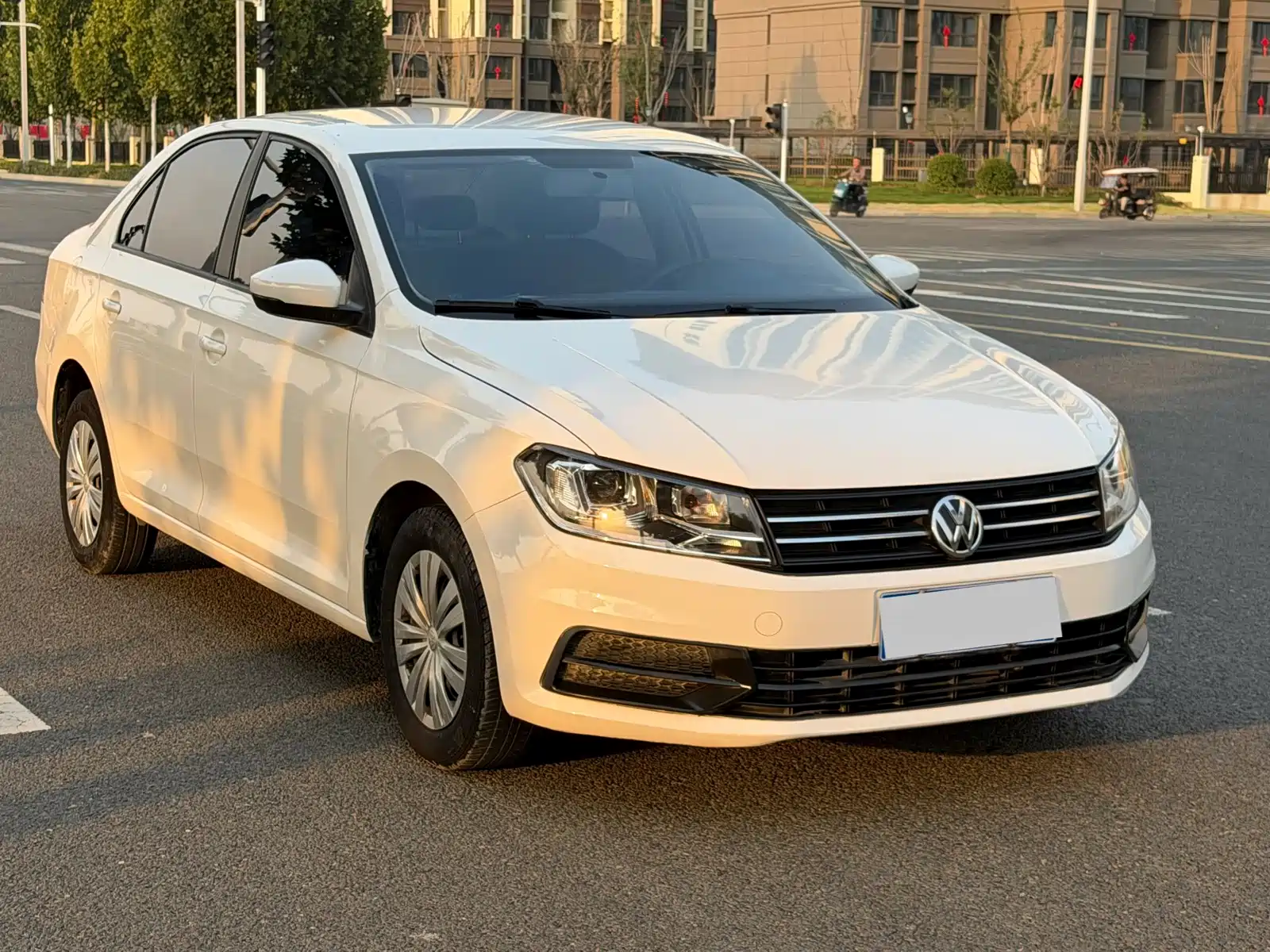 Фото 1 - Volkswagen Santana