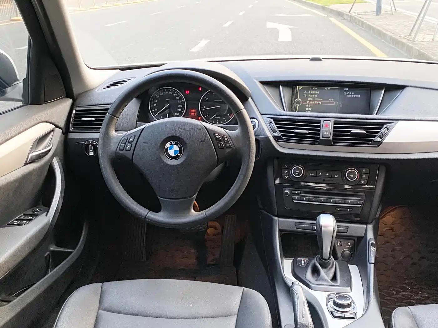 BMW X1 (Import) 2012 sDrive18i Luxury фото 13