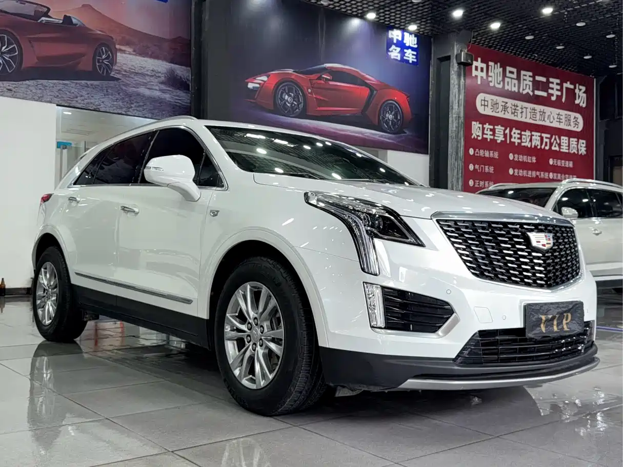 CADILLAC XT5