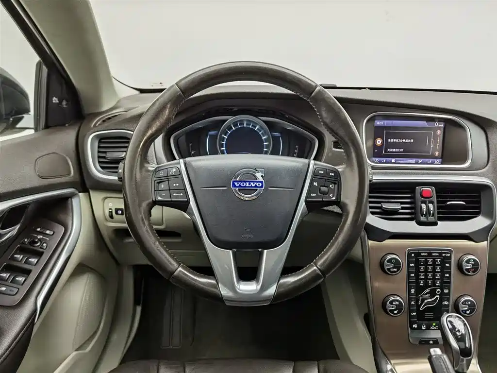 Volvo V40 2014 Cross Country T5 AWD Premium фото 11