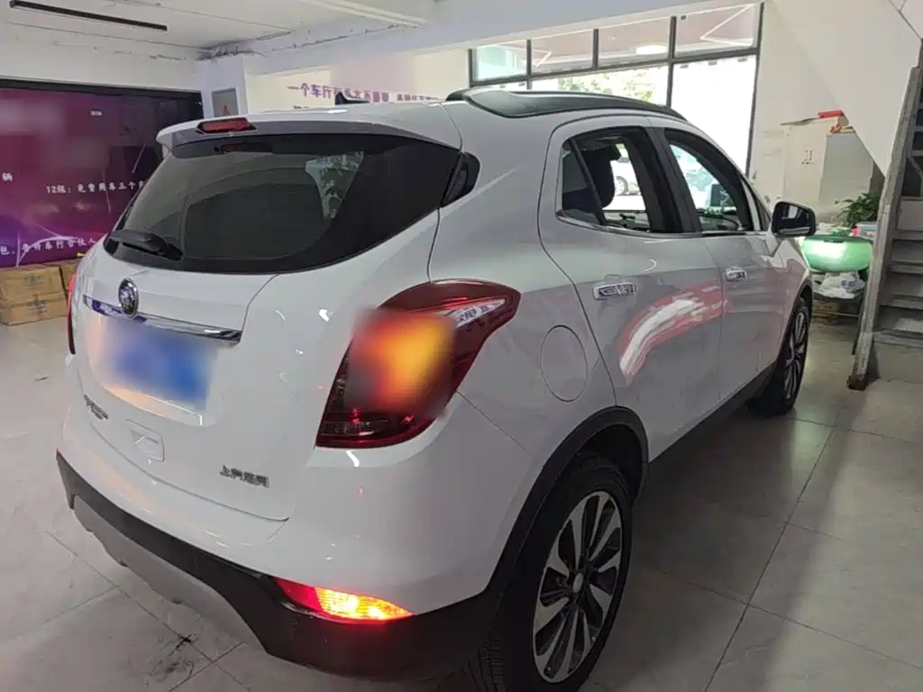 Фото 7 - Buick Encore