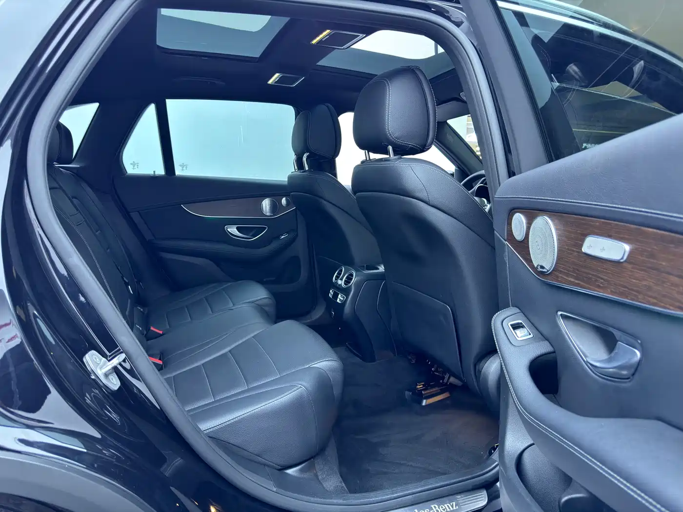 Mercedes-Benz GLC 2021 GLC 300 L 4MATIC Sporty фото 11