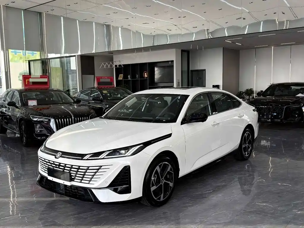 Photo 1 - Changan Eado