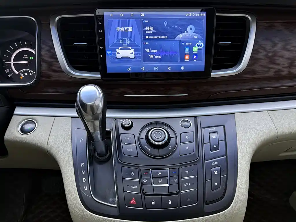 Buick GL8 2018 28T Luxury Model China VI фото 21
