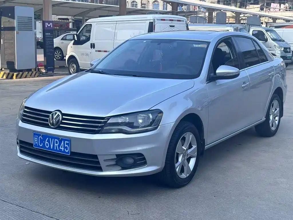 Volkswagen Bora 2013 1.6L Manual Comfort Model