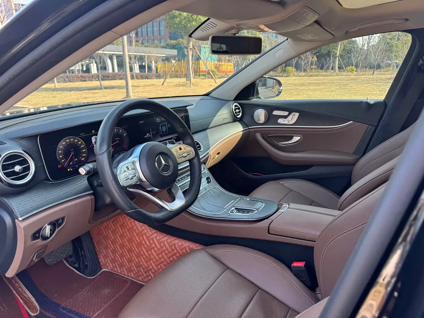 Mercedes-Benz E-Class 2019 Facelift E 300 L Sport Luxury фото 10