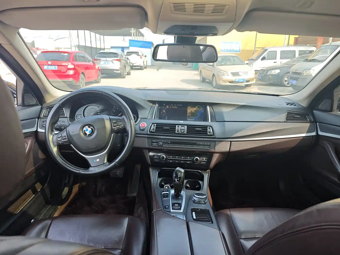 BMW 5 Series 2017 525Li Luxury Design Package фото 5