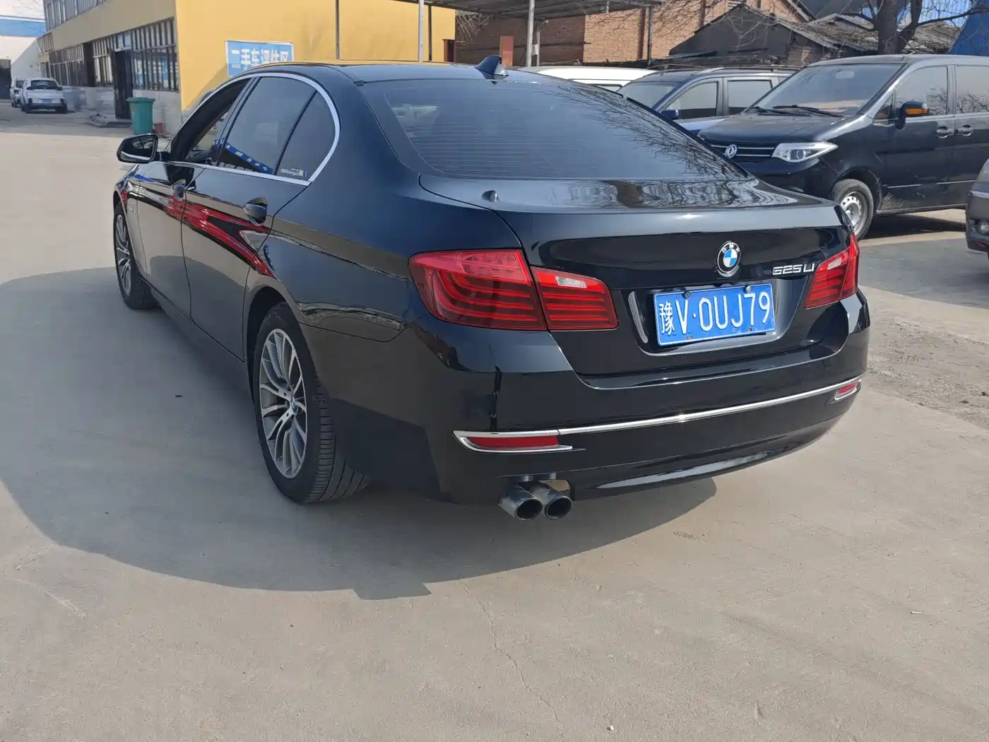 BMW 5 Series 2017 525Li Luxury Design Package фото 6