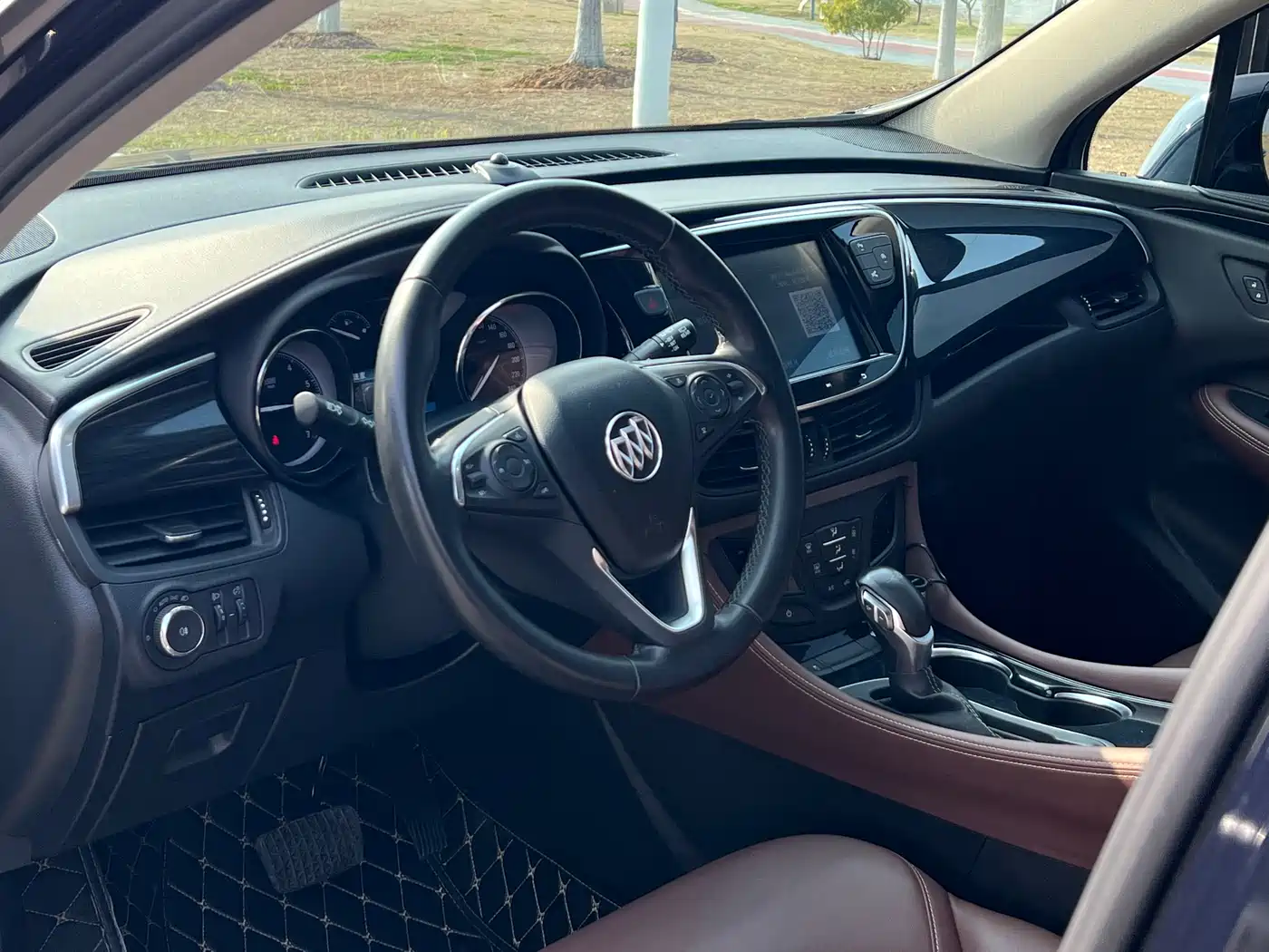 Buick Envision Plus 2020 20T FWD Luxury фото 6
