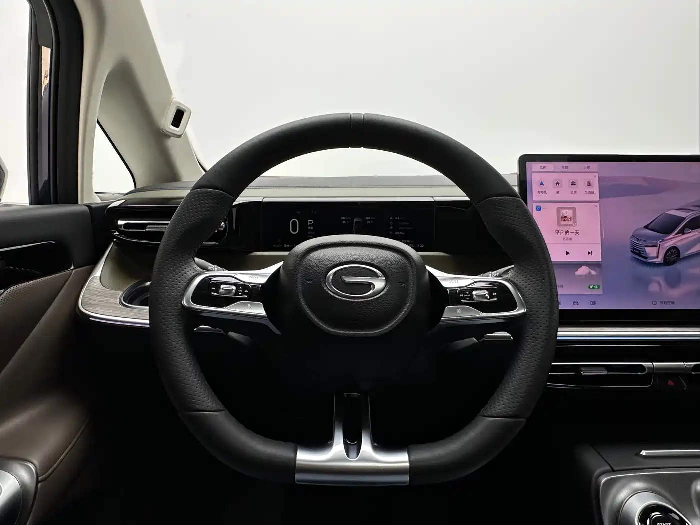 GAC TRUMPCHI E8 NEW ENERGY