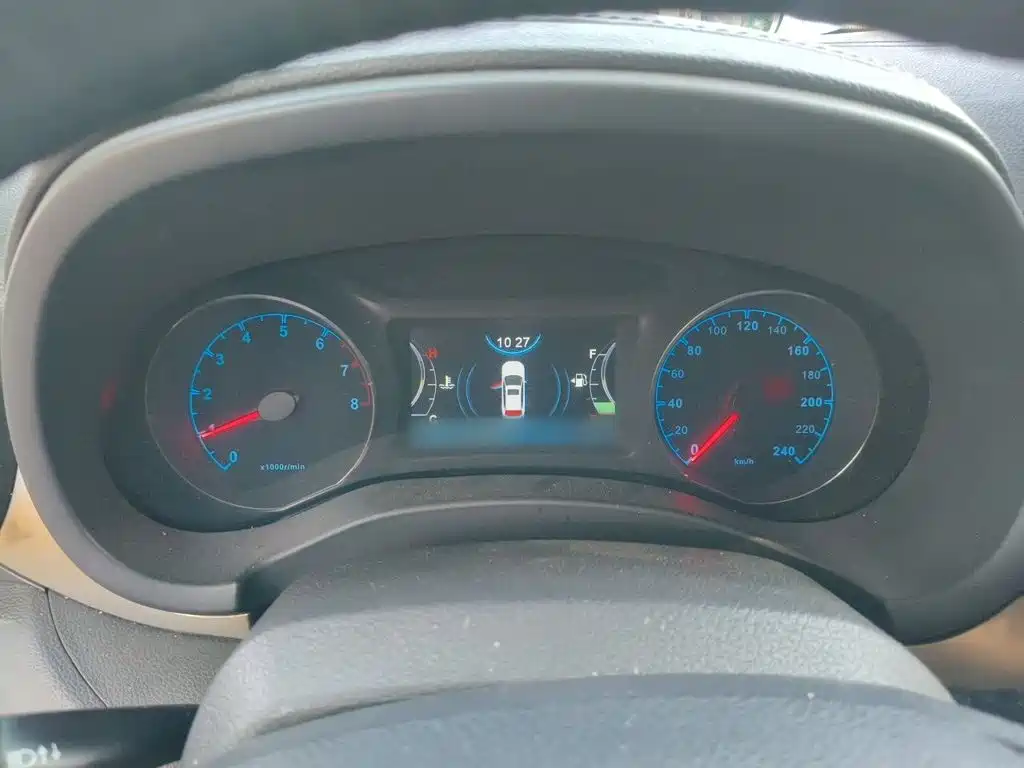 Фото 4 - BYD Song