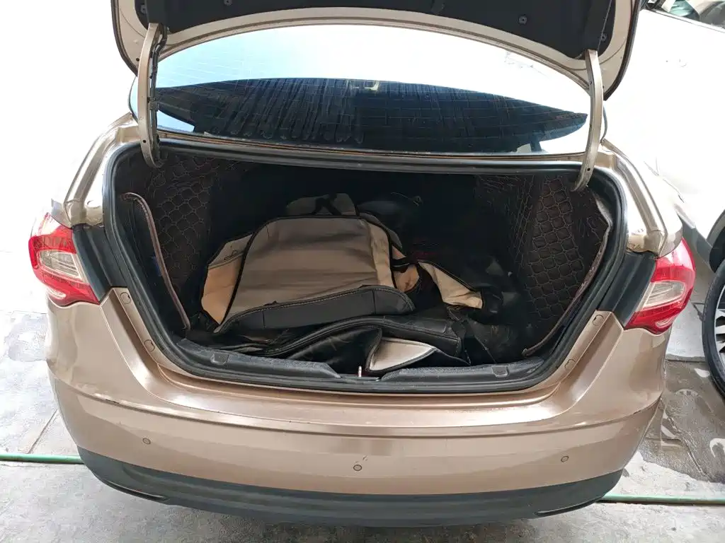 Zhonghua H530 2021 2017 1.6L Automatic Comfort