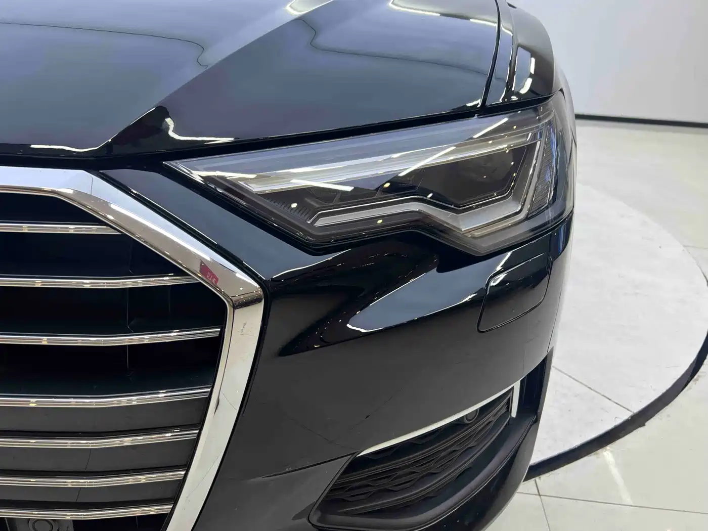 Audi A6L 2021 55 TFSI quattro Premium Elegance фото 7