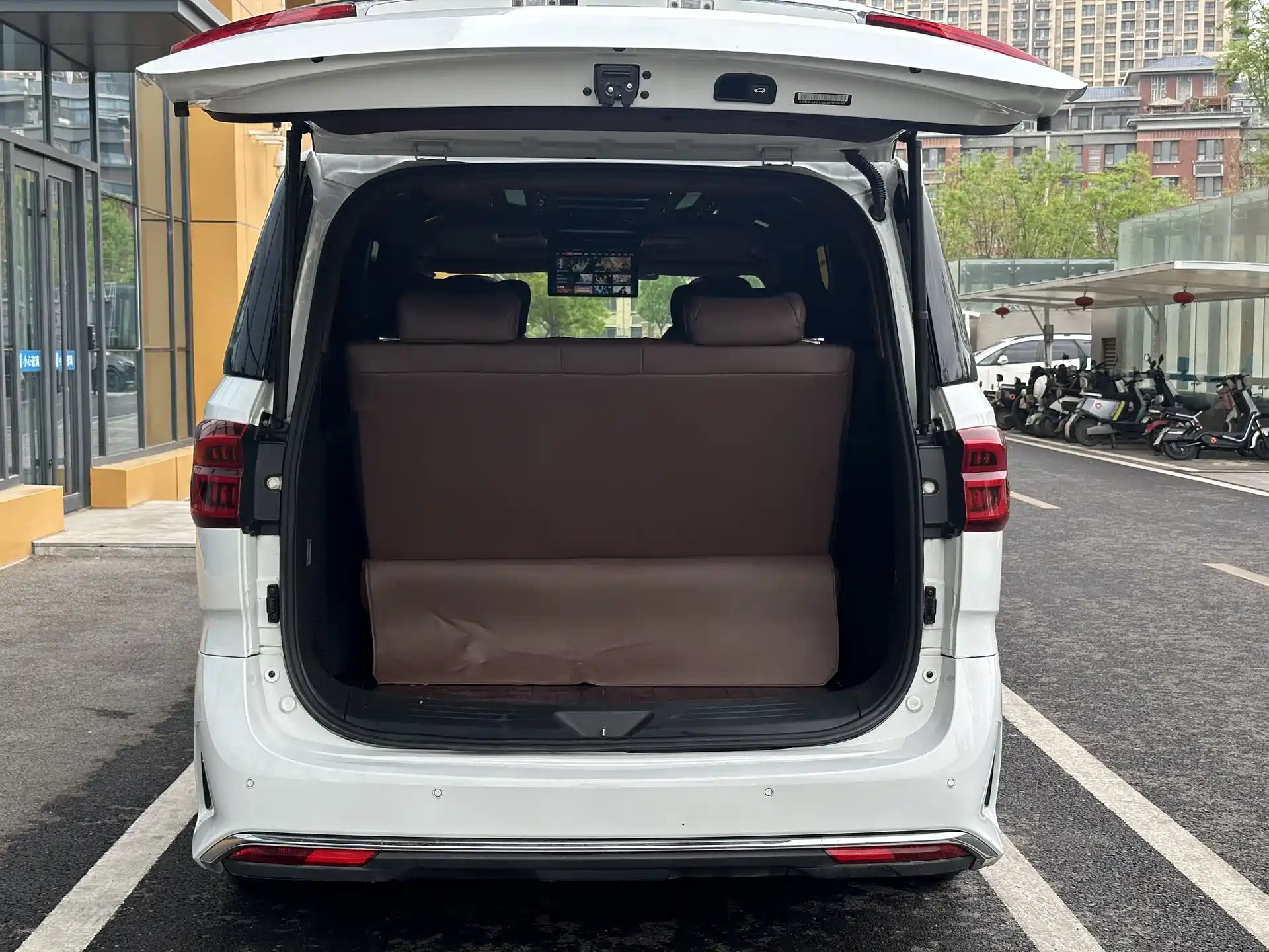 Фото 16 - Maxus G20