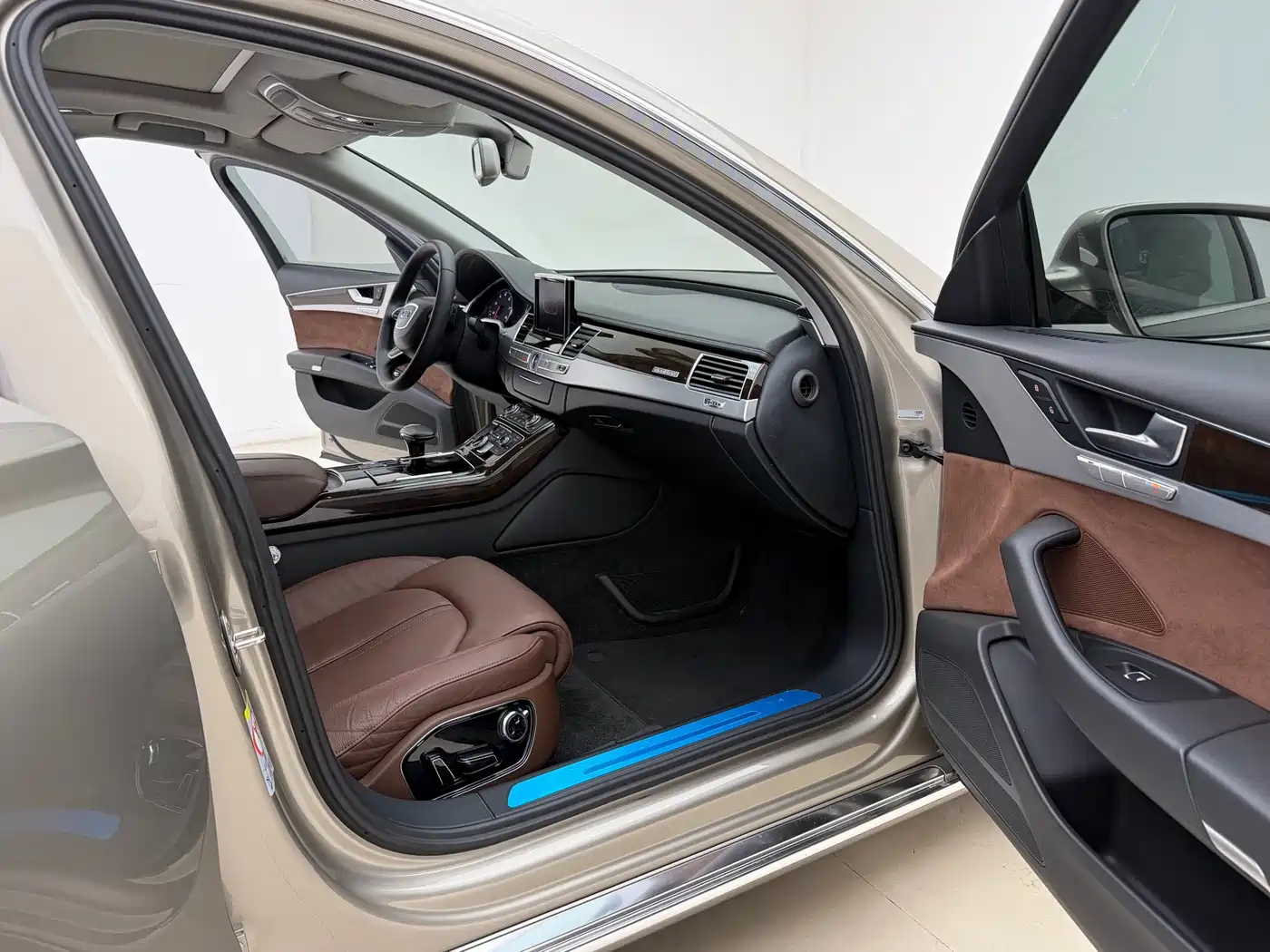 Audi A8 2013 A8L 45 TFSI quattro Comfort фото 18