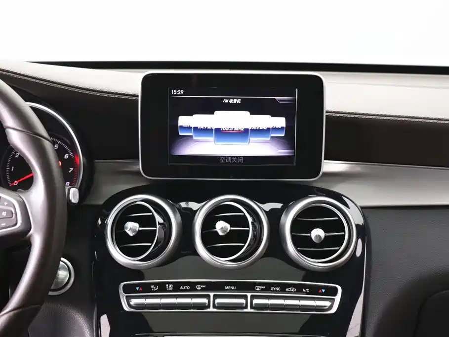 Mercedes-Benz GLC 2019 Model GLC 200 L 4MATIC фото 20