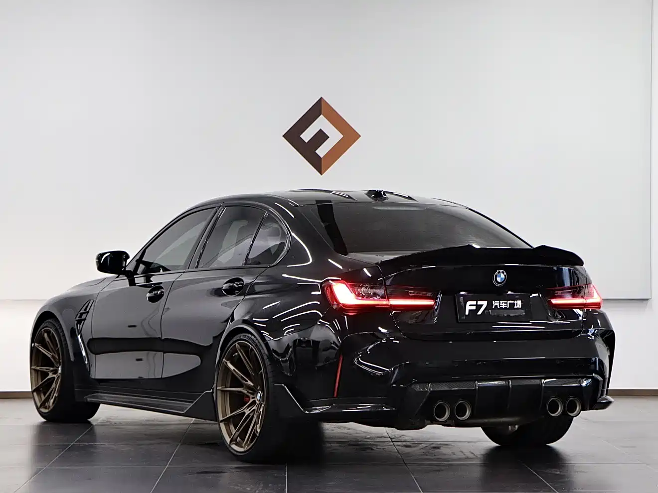 Фото 4 - BMW M3