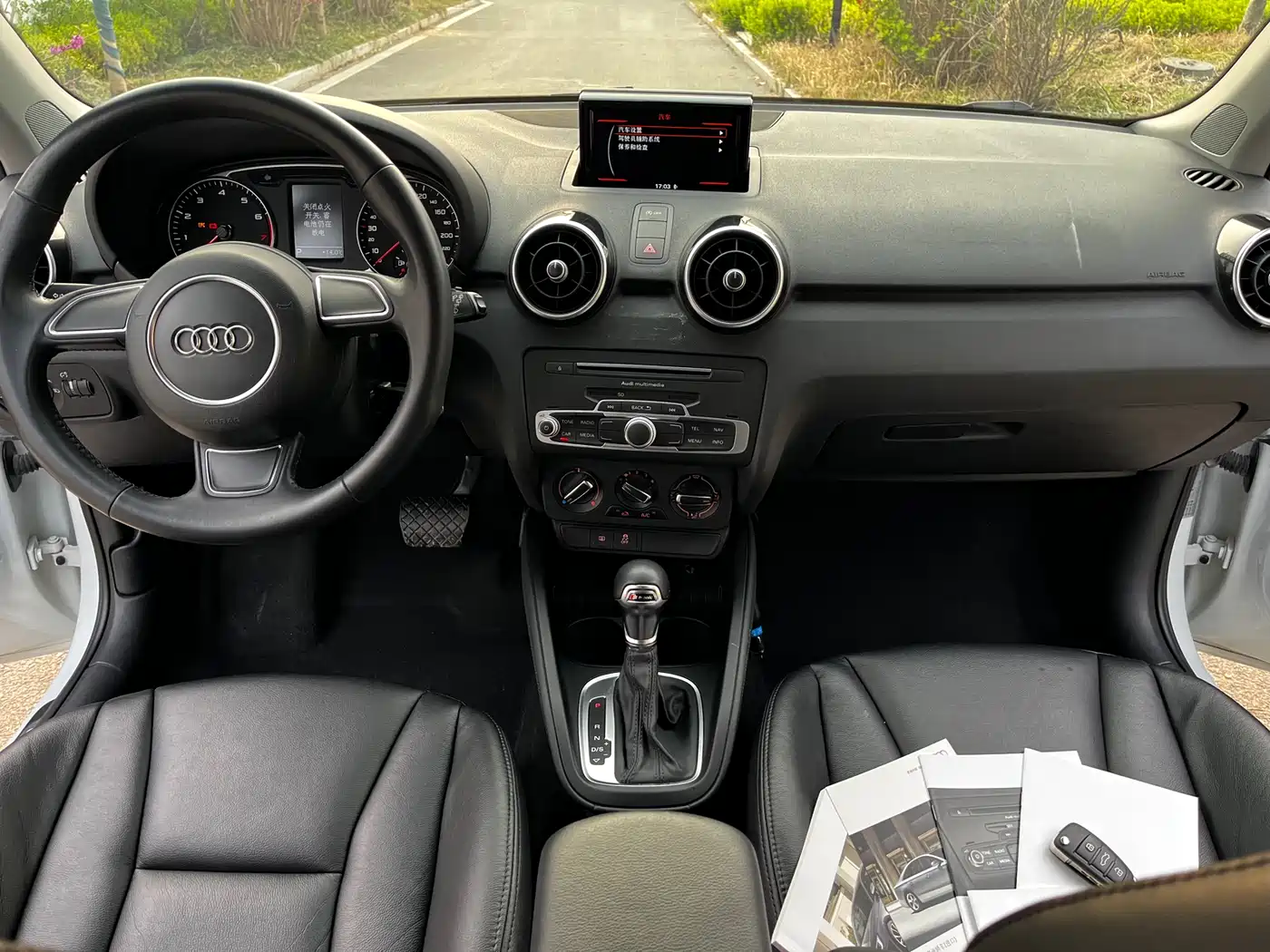 Audi A1 2016 2016 30 TFSI Sportback Design Style Edition
