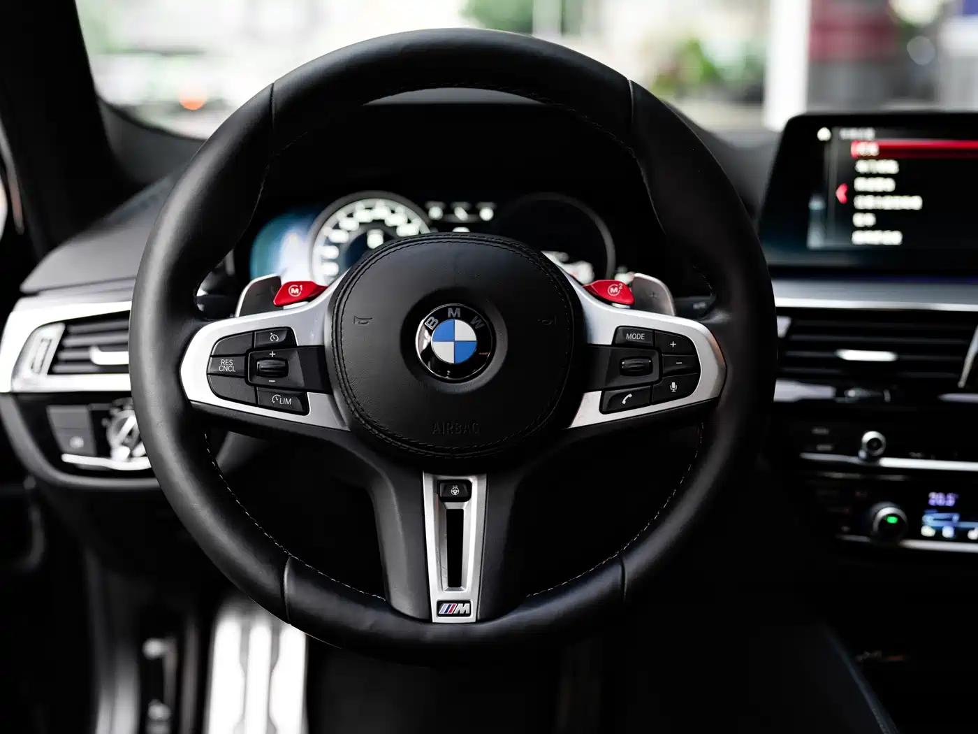 BMW M5 2018 M5 фото 8