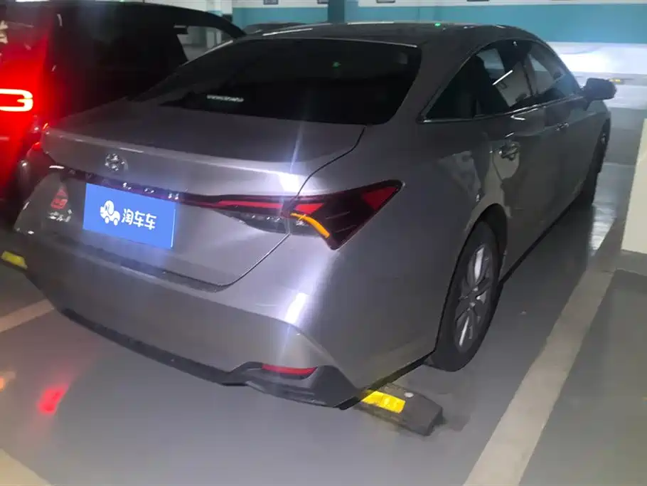 TOYOTA ASIAN DRAGON