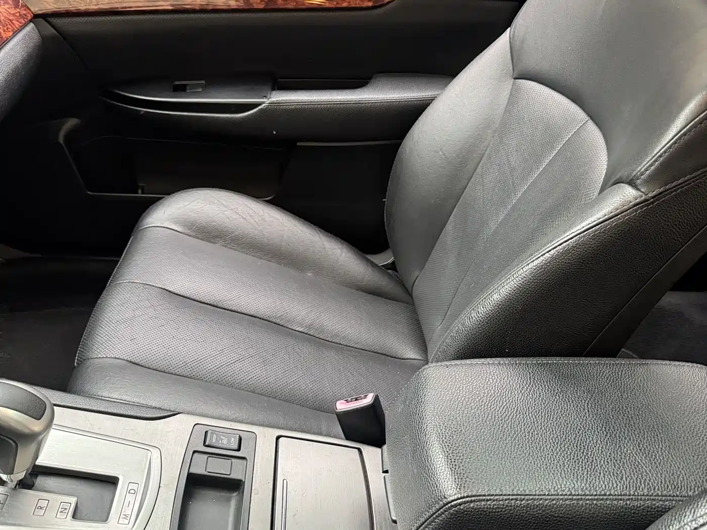 Subaru Outback 2011 2.5i Luxury Navigation Edition фото 13