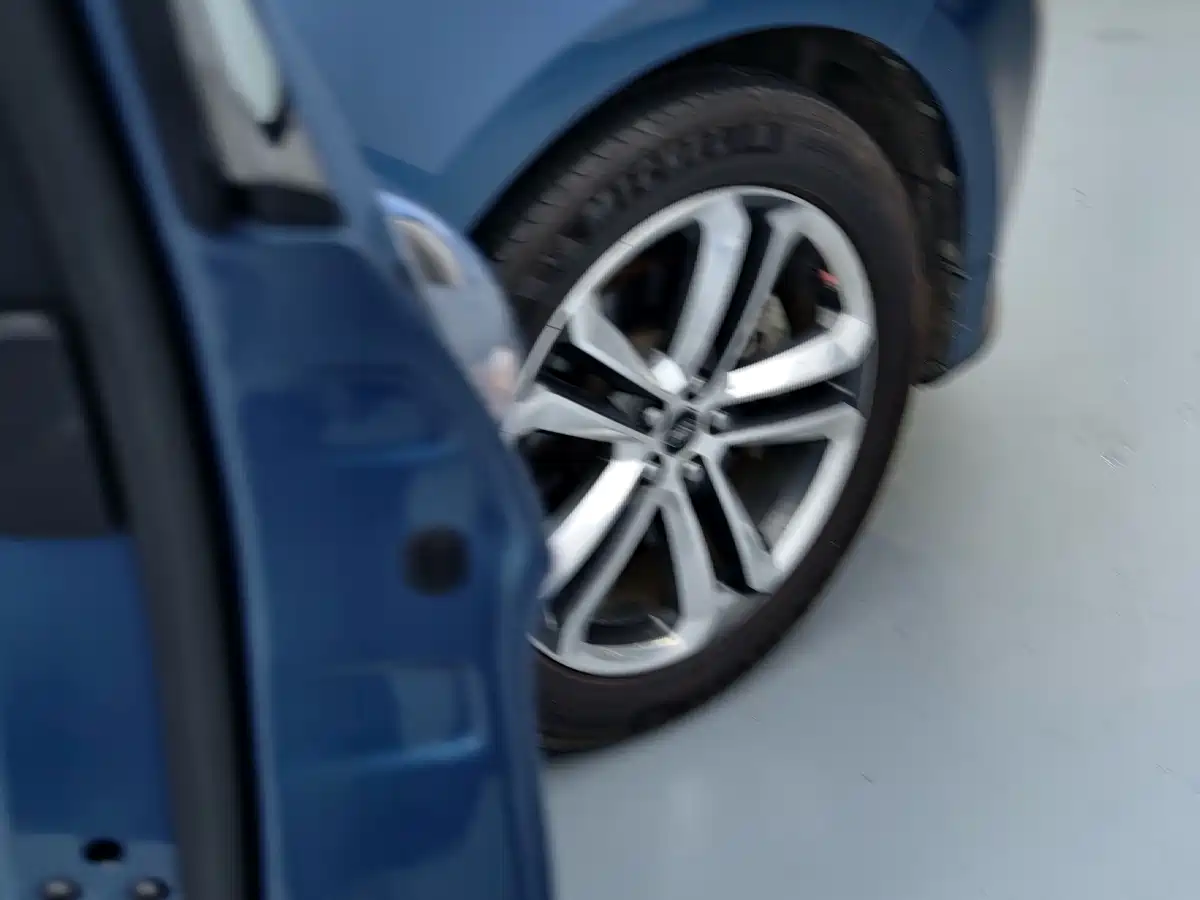 Ford Edge 2019 2020 EcoBoost 245 AWD ST-Line 7-Seater