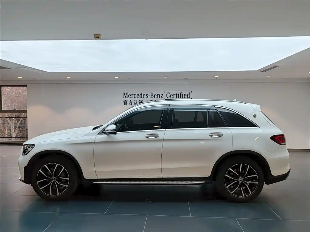 Mercedes-Benz GLC 2020 Facelift GLC 300 L 4MATIC Dynamic фото 6
