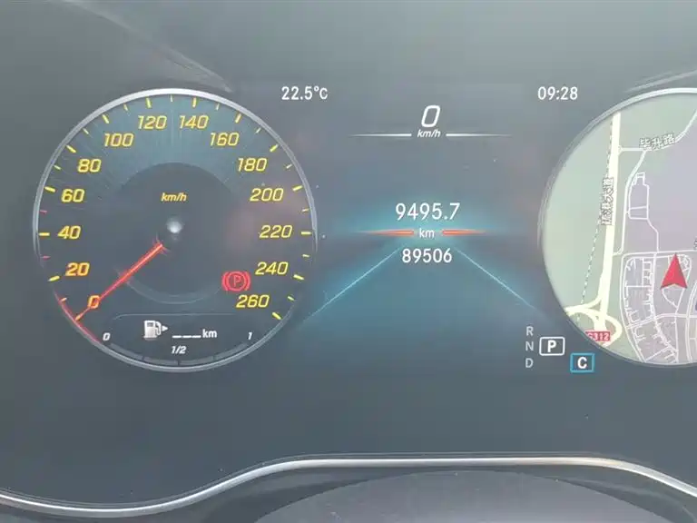 Mercedes-Benz GLC 2020 Facelift GLC 300 L 4MATIC Dynamic фото 13