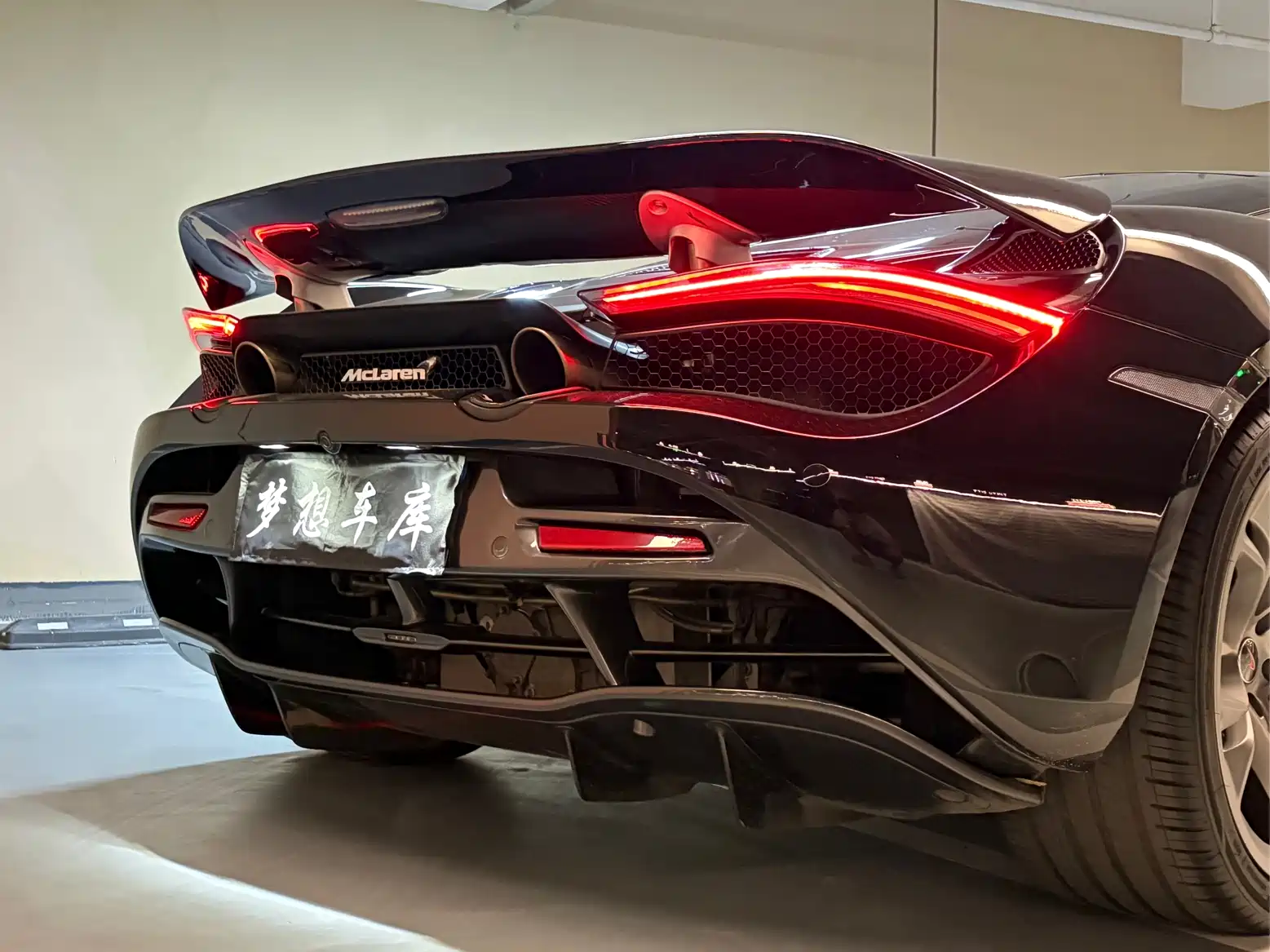 Photo 12 - McLaren 720S