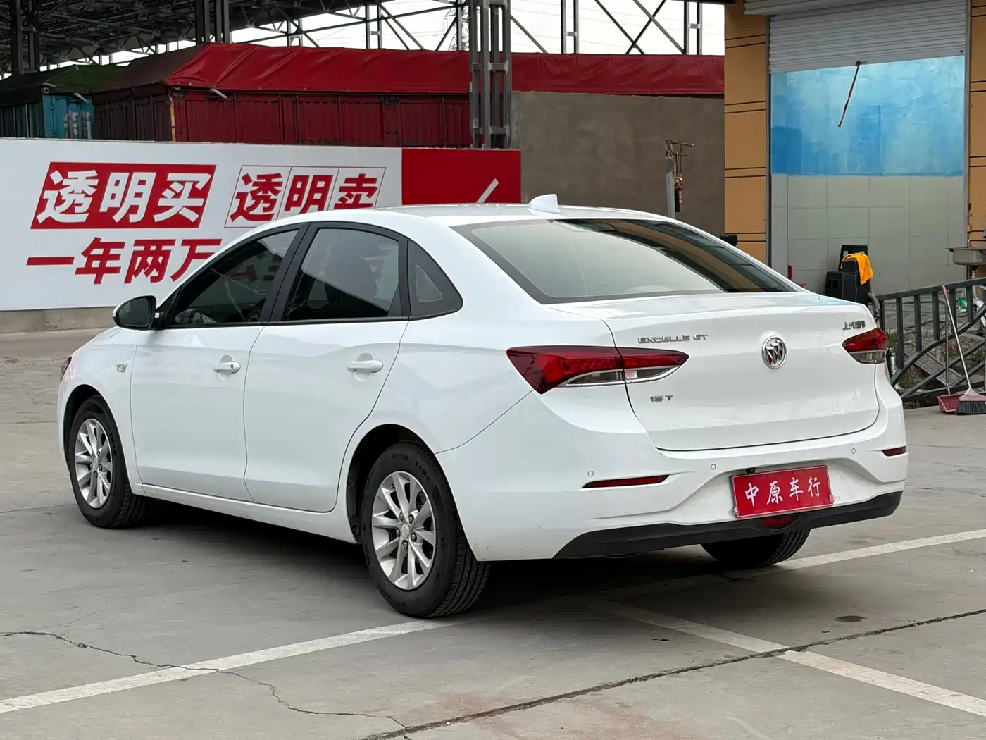 Buick Excelle 2018 15T DCT Progressive (China V) фото 18