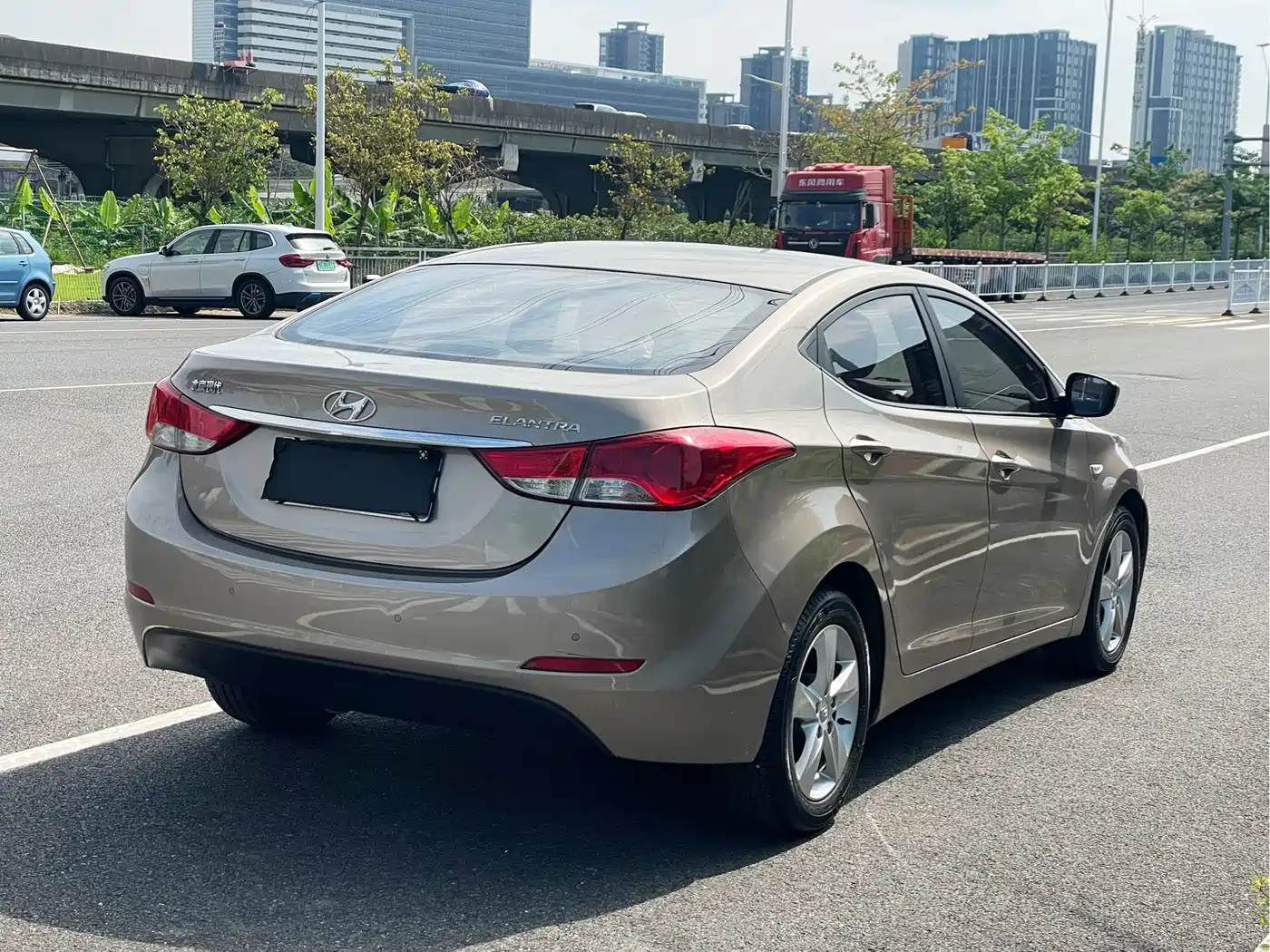 Hyundai Langdong 2012 1.6L Automatic Fashion фото 9