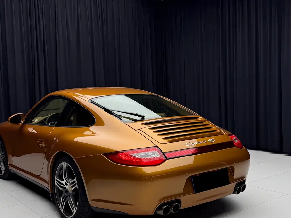 Porsche 911 2010 Carrera 4S 3.8L фото 10