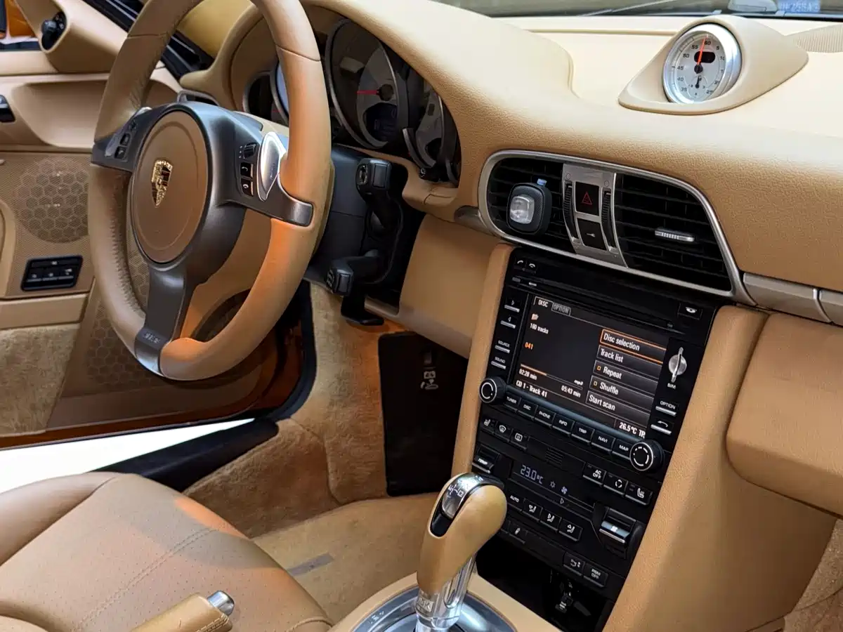 Porsche 911 2010 Carrera 4S 3.8L фото 23