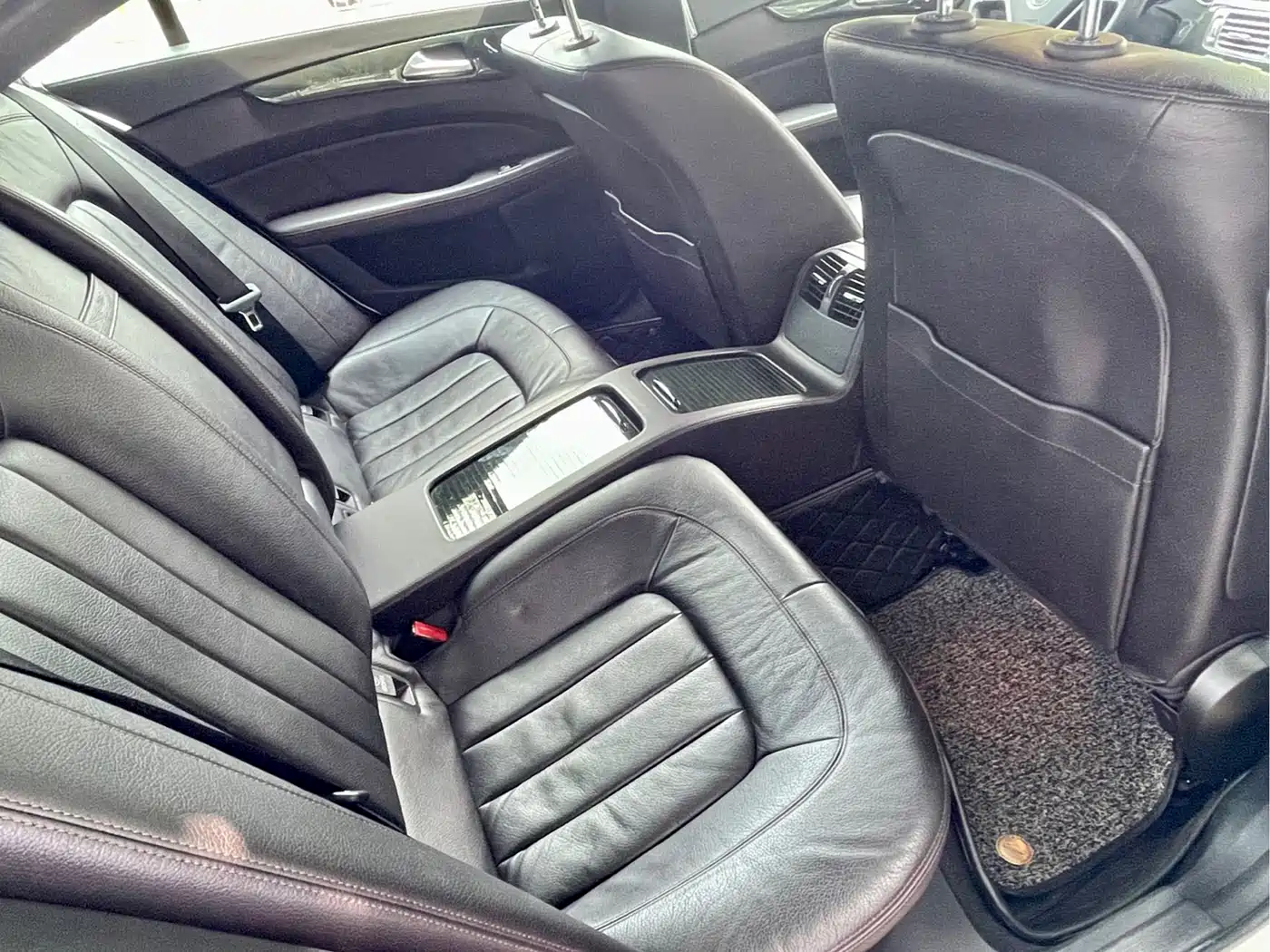 Mercedes-Benz CLS 2012 CLS 300 CGI фото 14
