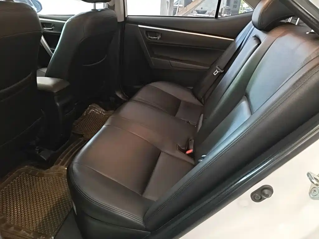 Toyota Corolla Twin Engine E+ 2020 2019 1.8L E-CVT Pioneer Edition