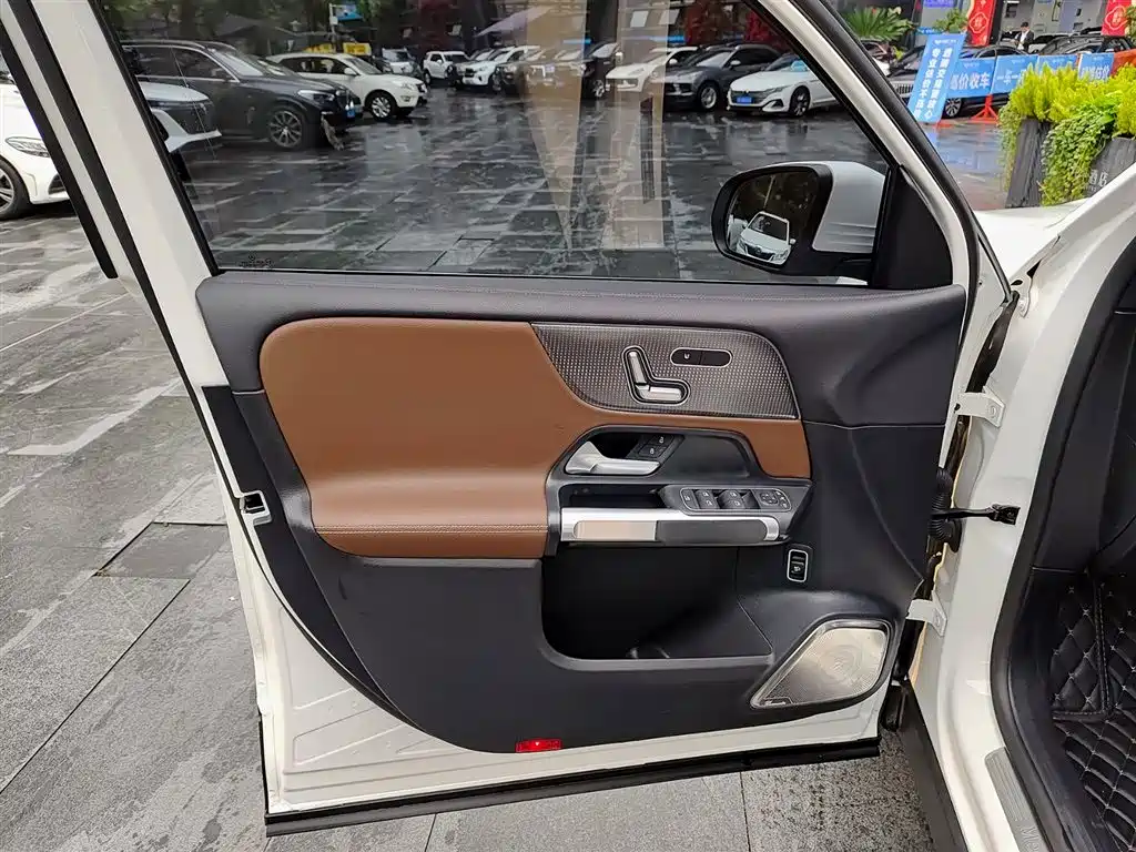 Mercedes-Benz GLB 2023 GLB 220 Style фото 6