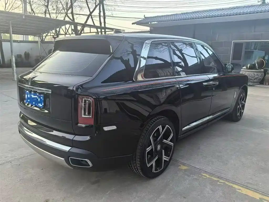 Rolls-Royce Cullinan 2018 5-Seater Version фото 4