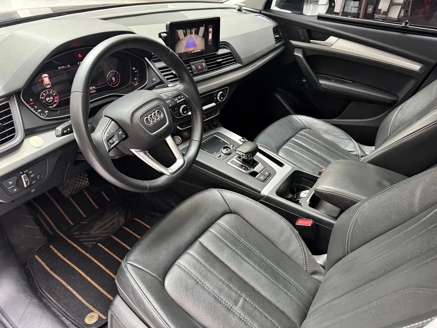 Audi Q5L 2020 Facelift 40 TFSI Honor Fashion фото 11