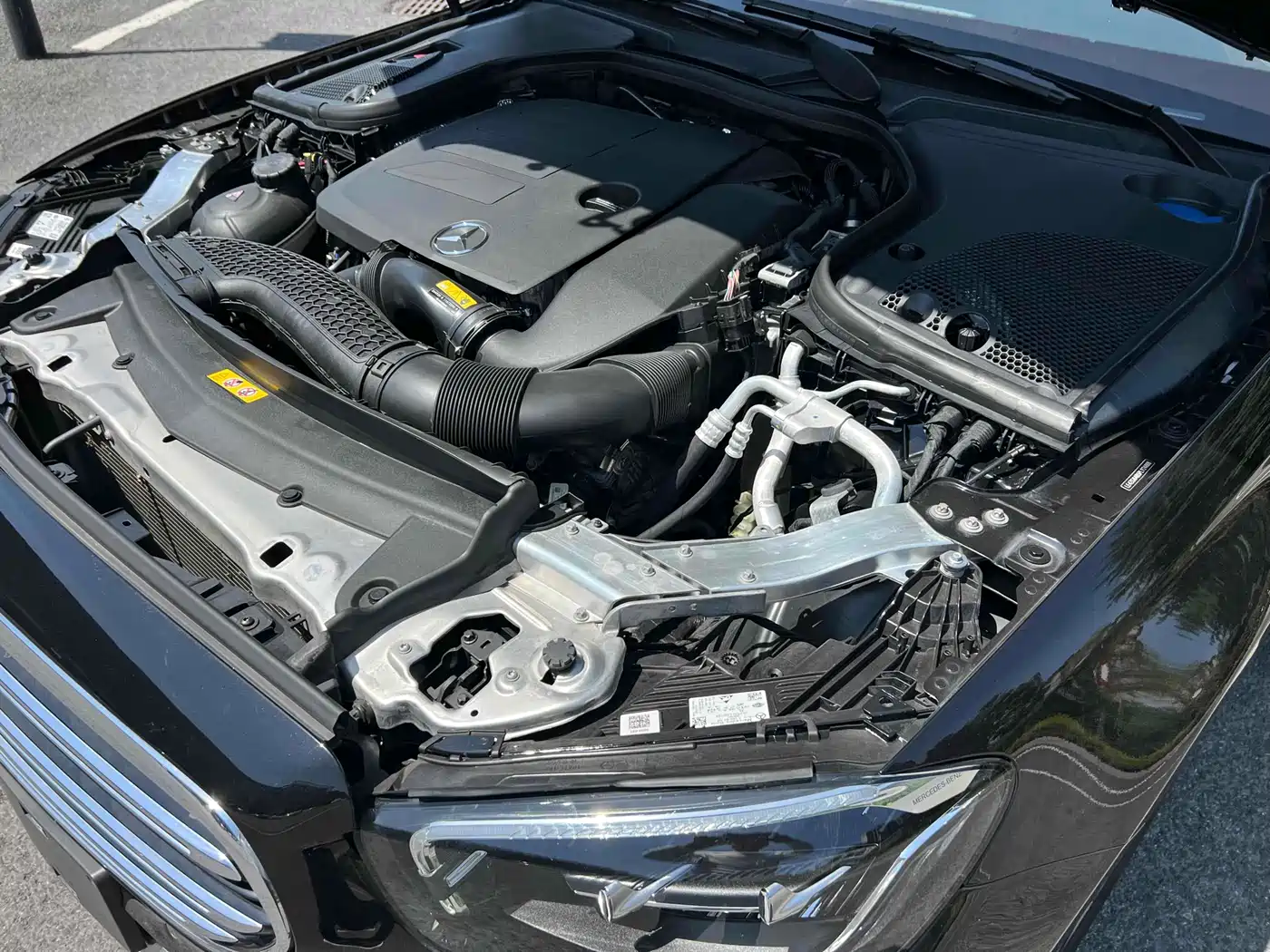 Mercedes-Benz E-Class 2023 E 260 L фото 16