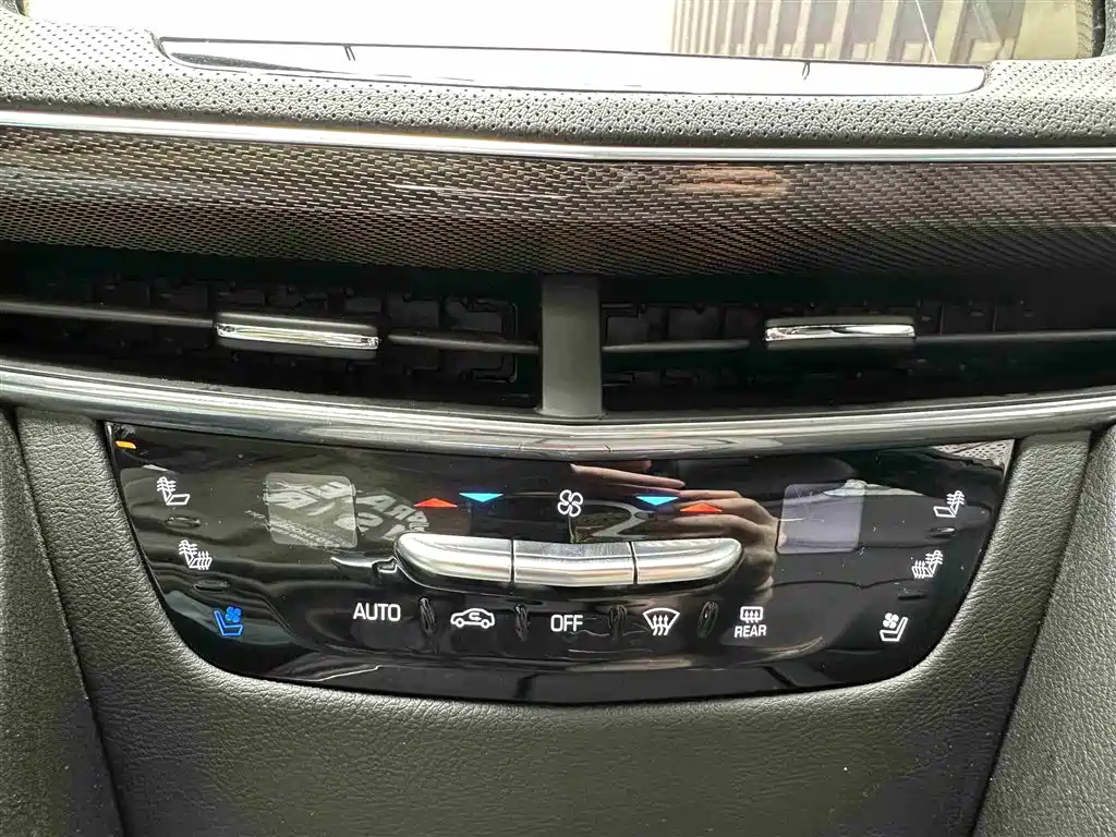 Cadillac CT6 2017 28T Luxury фото 15