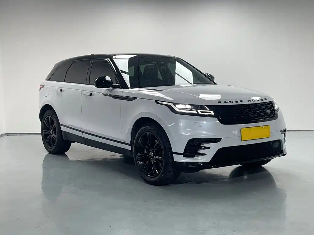 Фото 3 - Land Rover Range Rover Velar