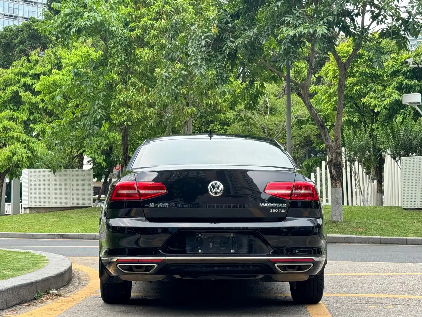 VOLKSWAGEN MAGOTAN