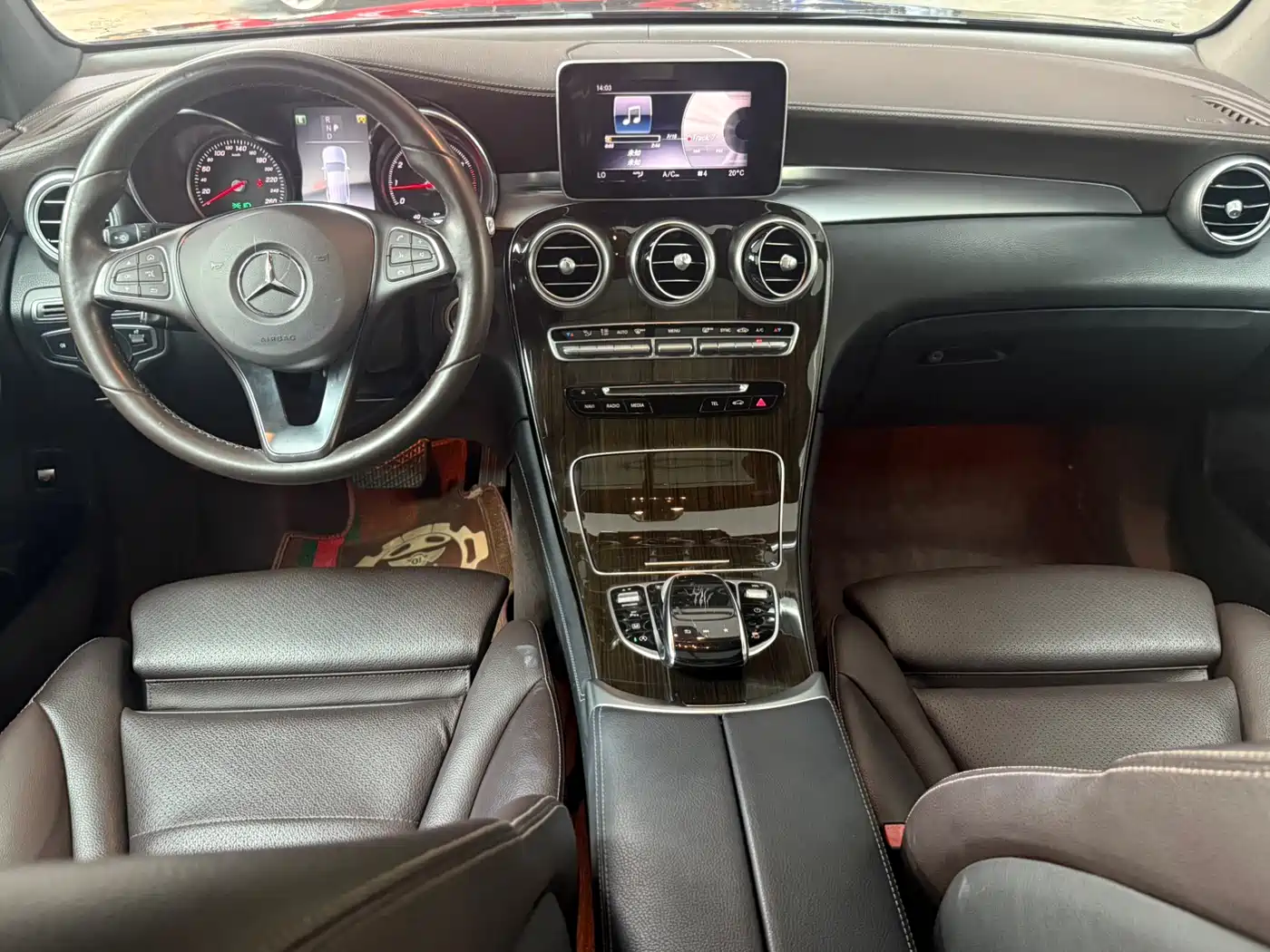Mercedes-Benz GLC 2018 GLC 260 4MATIC Dynamic фото 5
