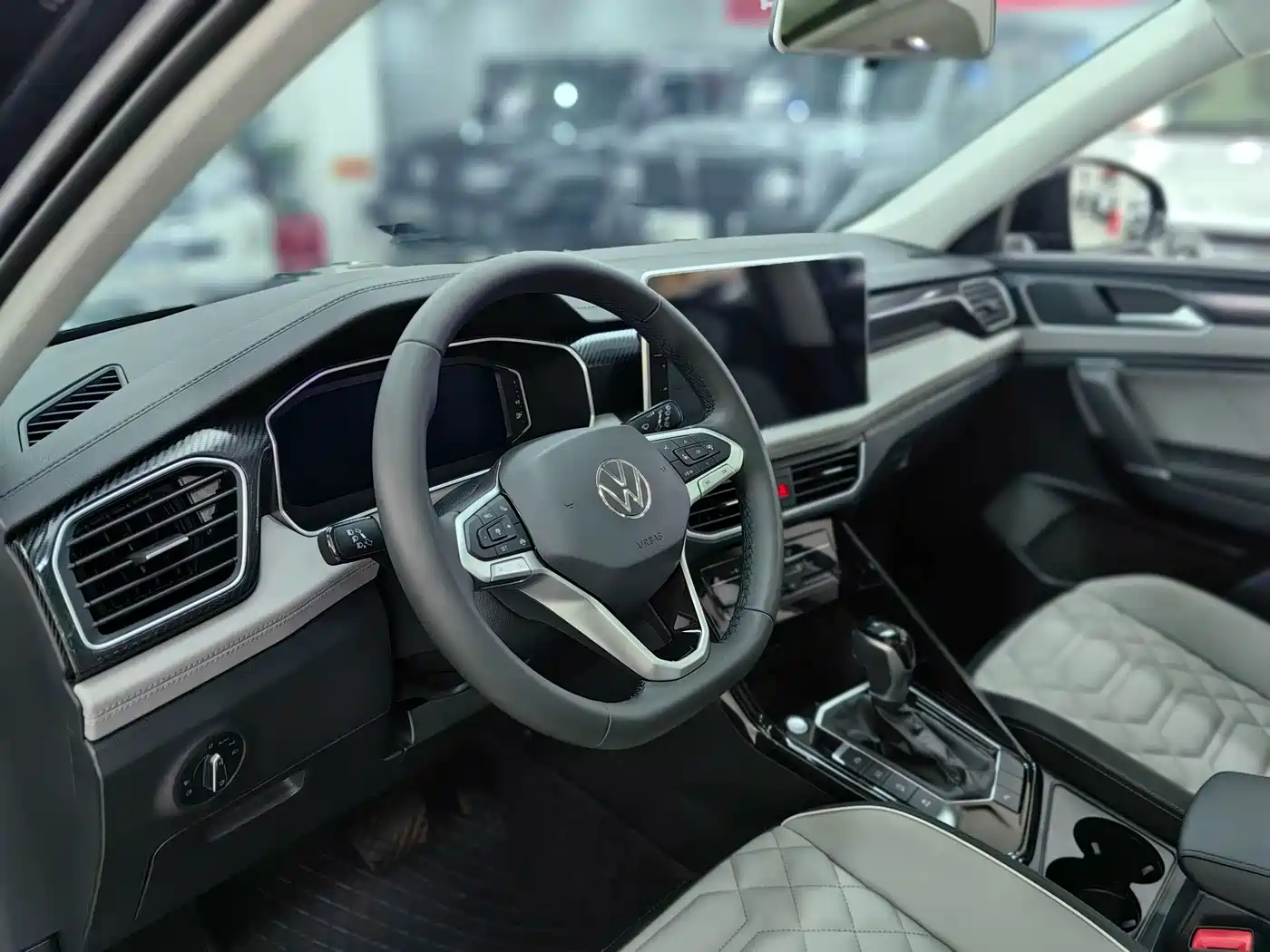 Volkswagen Tayron 2025 2025 Shared Joy 300TSI