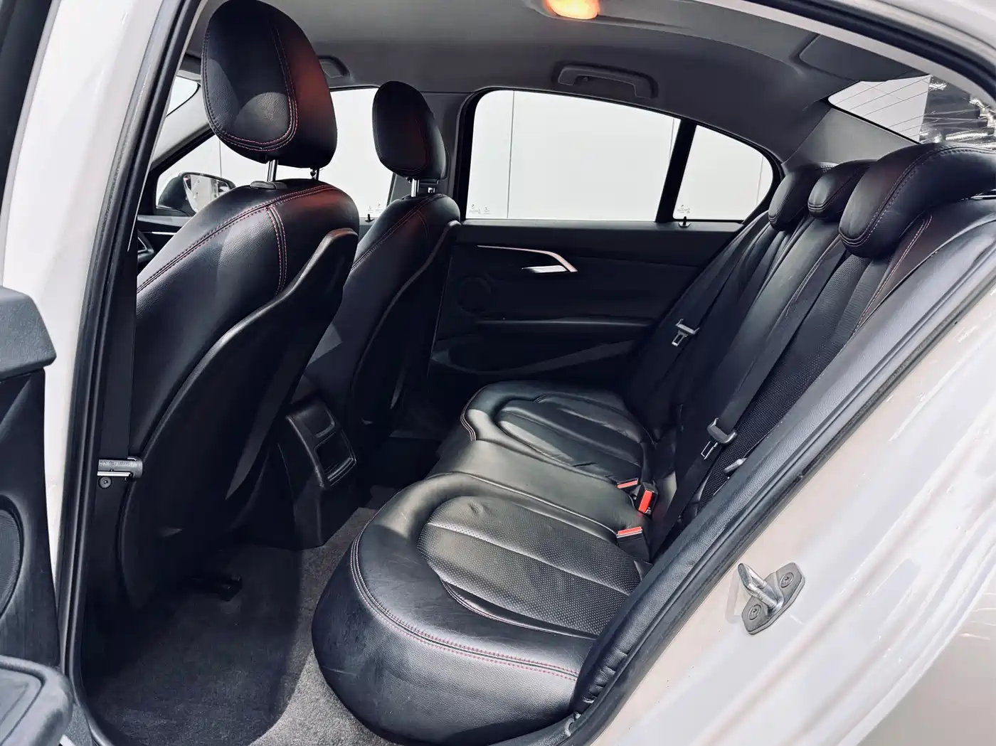 BMW 1 Series 2017 118i Fashion фото 9