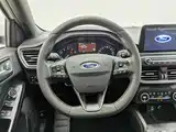 Фото 11 - Ford Focus