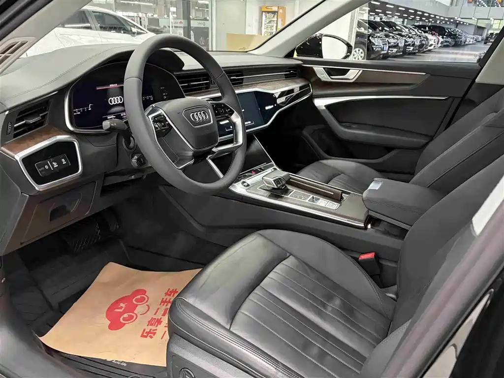 Audi A6 (Import) 2021 allroad quattro Explorer 55 TFSI Premium Off-road фото 12