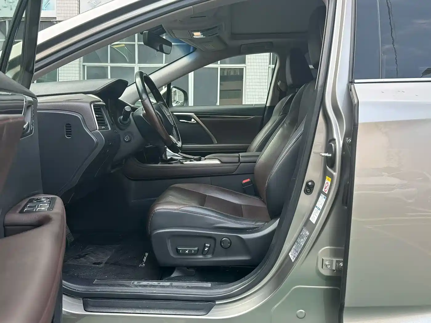 Lexus RX 2016 300 4WD Elegance Edition (China V) фото 7
