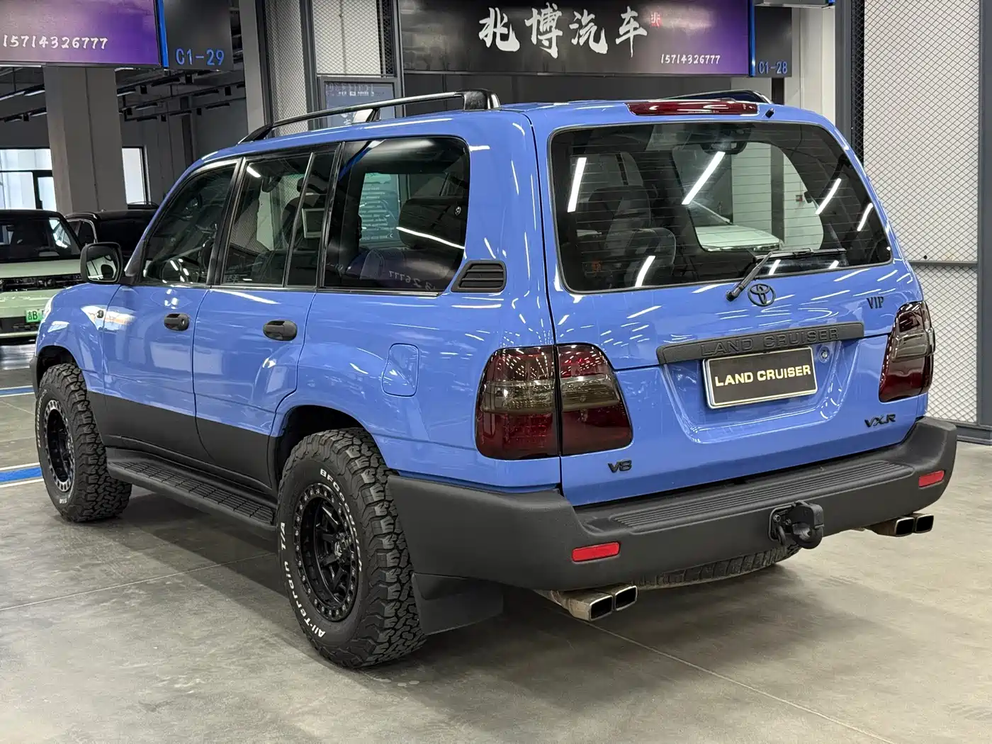 Toyota Land Cruiser (Import) 2007 Model 4.7L VX-R фото 17